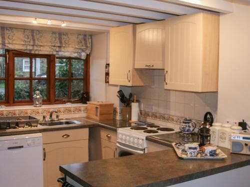 Holly Cottage Image 7