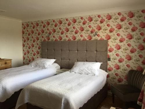 Ingledene Room Only Image 3