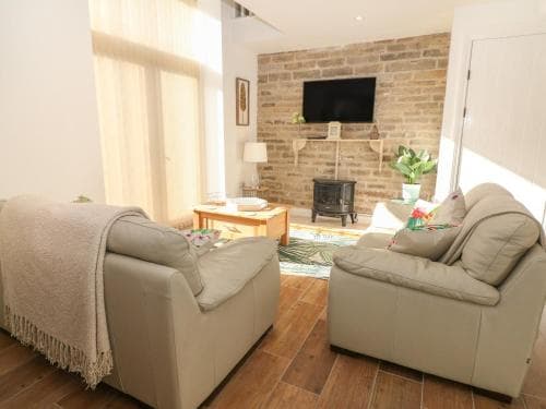 Holly Cottage Image 11