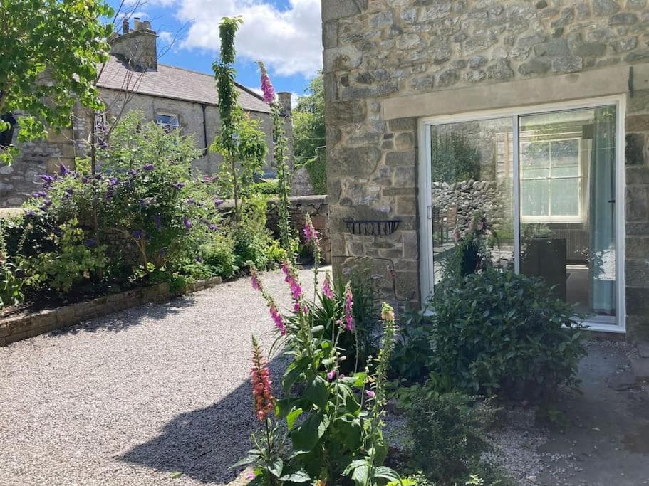 Bluebell Cottage in the Yorkshire Dales Image 1