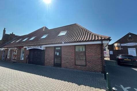 Retail Property (high street) to rent in beverley