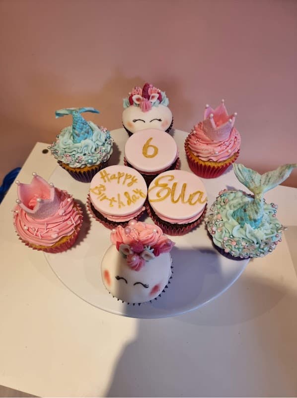 Leodis Cakes - Bakers in bramley