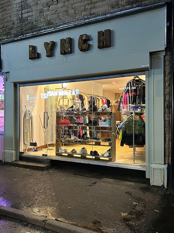 LYNCH apparel - Clothes Shops in exley
