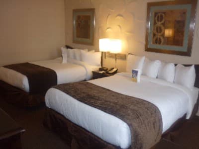 Accommodation at Holiday Inn South Mimms M25 / J23 in raf northolt